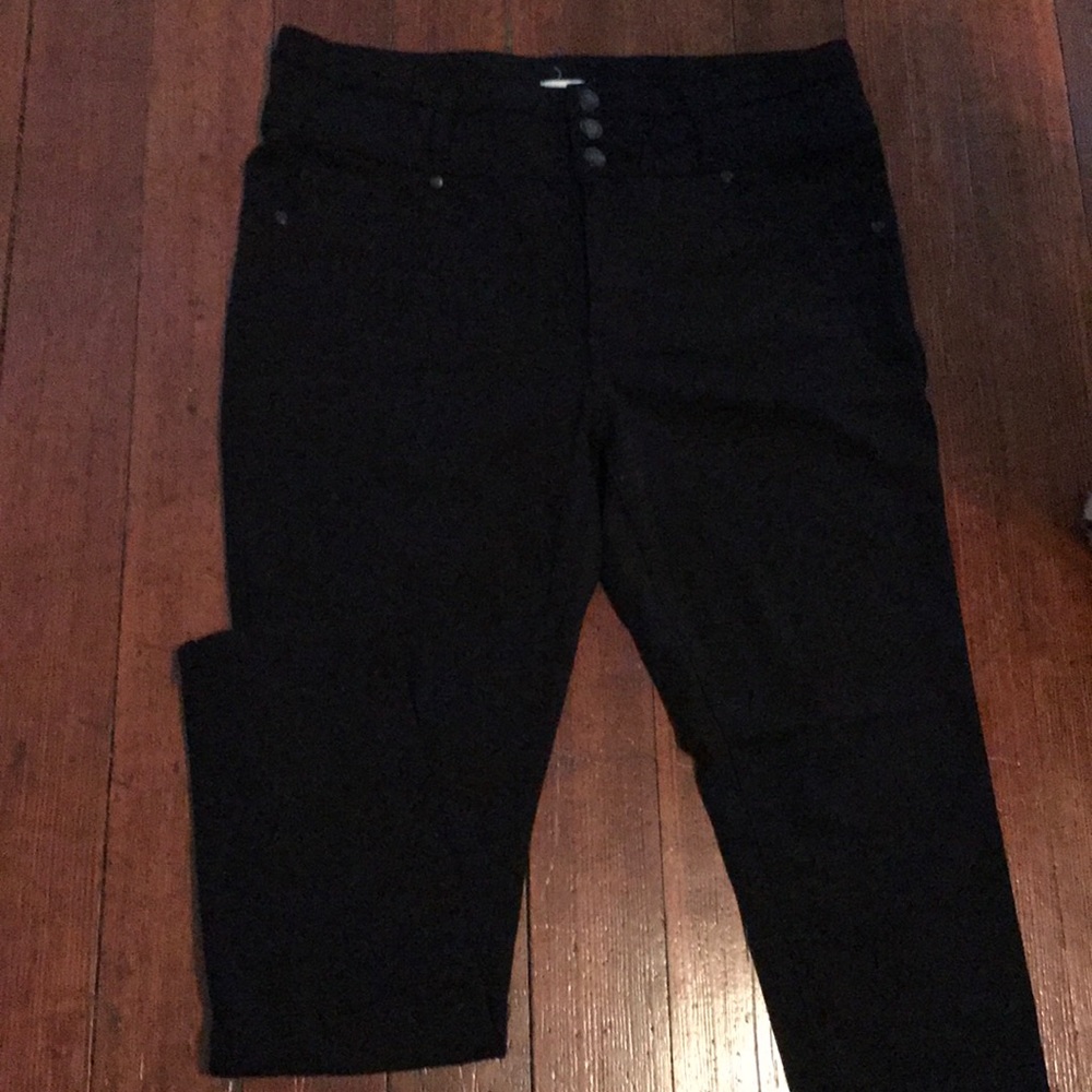 Soft skinny pants -High waisted